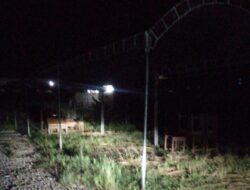 Dinilai Menguntungkan Calon Nomor Urut 1, Desain Panggung Pilkades Desa Sepuluh Menuai Protes dari Cakades dan Warga