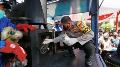 Polda Jatim dan Polrestabes Surabaya Musnahkan Ribuan Narkoba, Miras serta Knalpot Brong Jelang Nataru