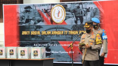 Alumni Akpol 2004 Batalyon Tatag Trawang Tungga Salurkan 1.000 Paket Sembako di Surabaya