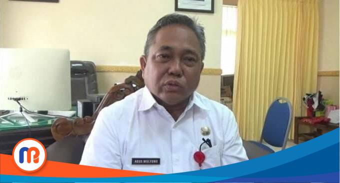 Kepala Dinkes dan KB Sumenep, Agus Mulyono saat diwawancarai oleh sejumlah awak media beberapa waktu lalu