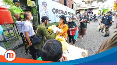 Pemkot Surabaya Menggelar Operasi Pasar Murah