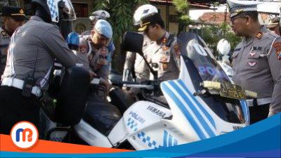 Polres Sumenep menggelar apel pengecekan sarana dan prasarana dalam rangka persiapan Pemilu 2024