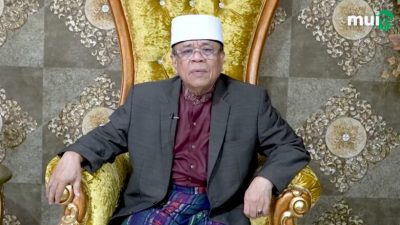 Ketua Bidang Fatwa Majelis Ulama Indonesia (MUI) Sulawesi Selatan (Sulsel) Prof. Dr. K.H. AM. Ruslan Wahab, Lc., MA (Sumber: MUI, 2023).