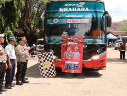 Kapolres Sumenep Berangkatkan Dua Armada Bus Balik Mudik Gratis