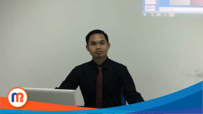 Wahyudi, pria enerjik ini adalah peneliti di Lembaga studi Perubahan dan Demokrasi (LsPD).