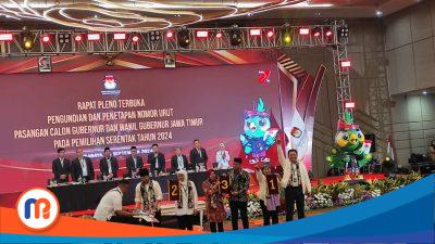 Ketiga pasangan calon Gubernur dan calon Wakil Gubernur Jawa Timur usai mendapatkan nomor urut pasangan calon yang diselenggarakan oleh KPU Jawa Timur, bertempat di salat satu hotel Surabaya pusat Jawa Timur