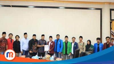 BEMSA Ultimatum DPRD Sampang: Tuntaskan Masalah Pupuk atau Kami Aksi