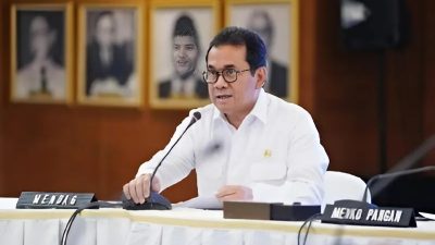 Menteri Perdagangan, Budi Santoso dalam Rapat Koordinasi (Rakor) Harga dan Pasokan Daging Ayam, Selasa (04/03/2025)
