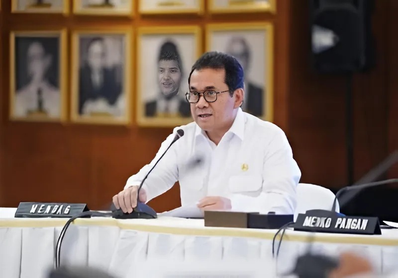 Menteri Perdagangan, Budi Santoso dalam Rapat Koordinasi (Rakor) Harga dan Pasokan Daging Ayam, Selasa (04/03/2025)