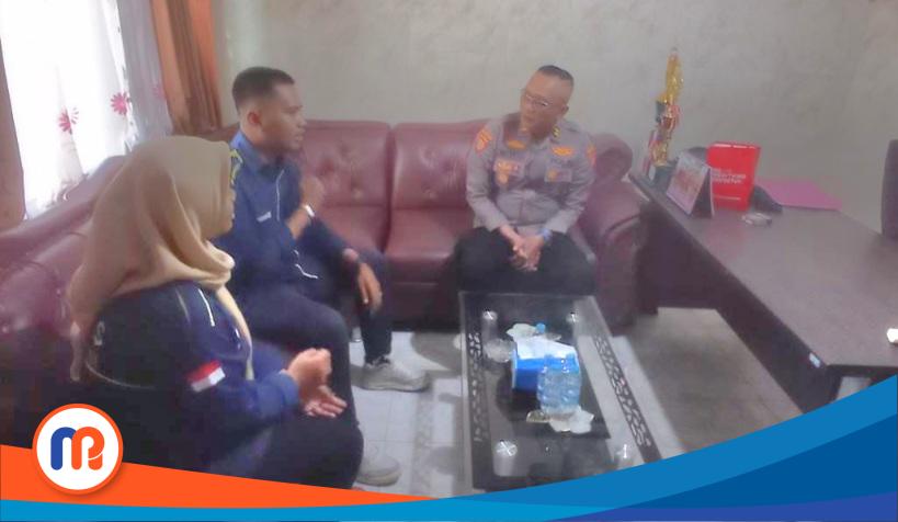 Koalisi Mahasiswa dan Pemuda Sepulu (KOMPAS) saat melakukan silaturahmi ke Polsek Sepulu, membahas pencegahan kriminalitas di Kecamatan Sepulu
