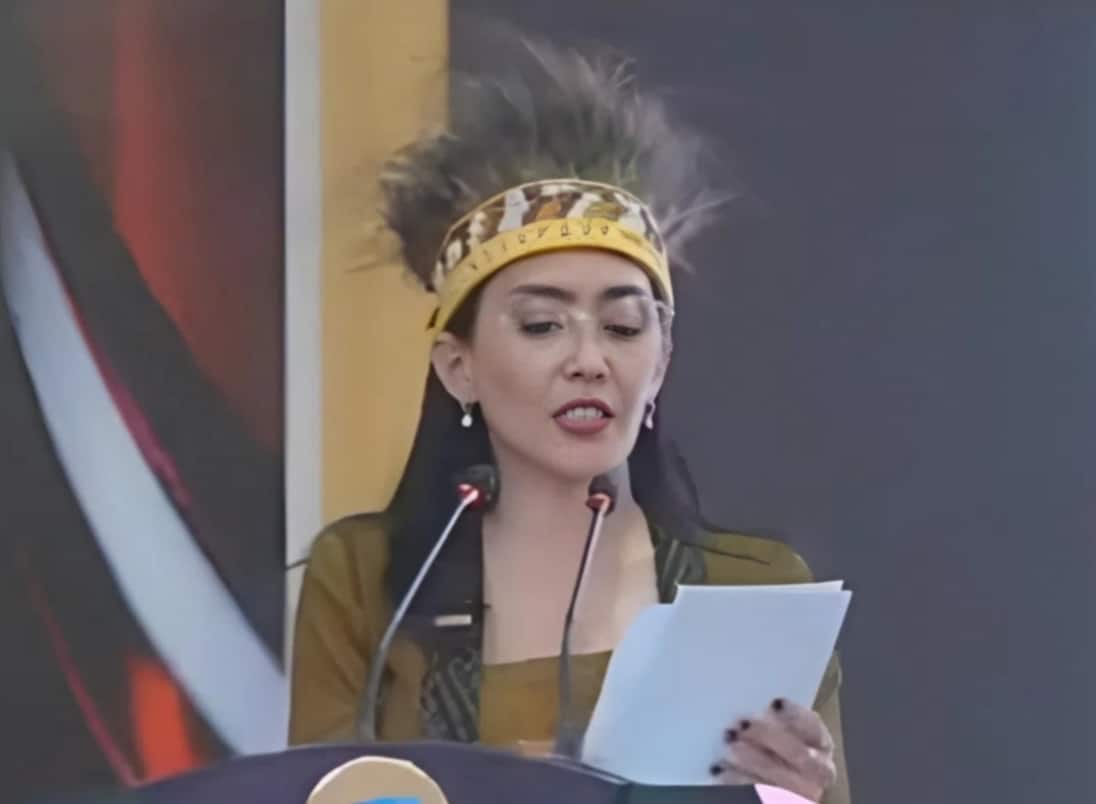 Rieke Diah Pitaloka, anggota Komisi VI DPR RI dari Fraksi PDI Perjuangan, berbicara lantang soal konflik Iran-Israel yang terus memburuk. Dalam unggahan di platform X, ia menyoroti dampak kemanusiaan dari perang dan menyebut dunia kini tengah mempertontonkan “pagelaran eksploitasi manusia oleh manusia”.