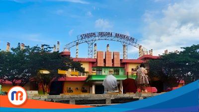 Stadion Gelora Bangkalan (SGB), stadion kebanggaan olahraga di Kabupaten Bangkalan, jadi salah satu pusat latihan para atlet lokal di bawah pengelolaan Pemerintah Kabupaten Bangkalan.