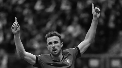 Dunia Sepak Bola Berduka: Diogo Jota dan Sang Adik Meninggal Dunia dalam Kecelakaan Tragis