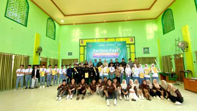 Para pelajar se-Madura yang mengikuti acara TechnoFest 2025 di UIM