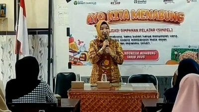 Potret kegiatan sosialisasi BPRS Bhakti Sumekar Program Simpanan Pelajar (SimPel) di SDN Pajagalan II, Kabupaten Sumenep.